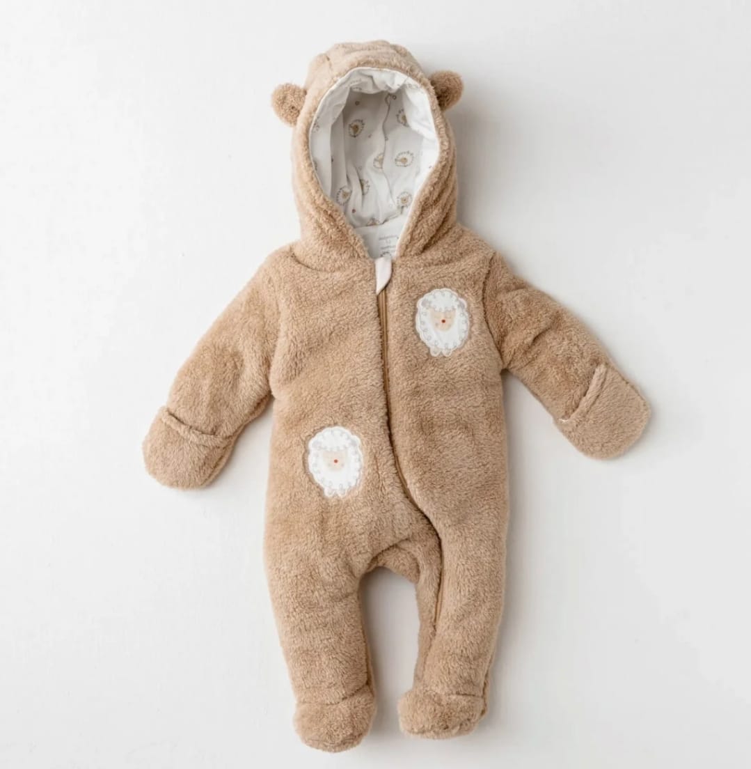 WhatsApp Image 2025-12-10 at 14.15.14